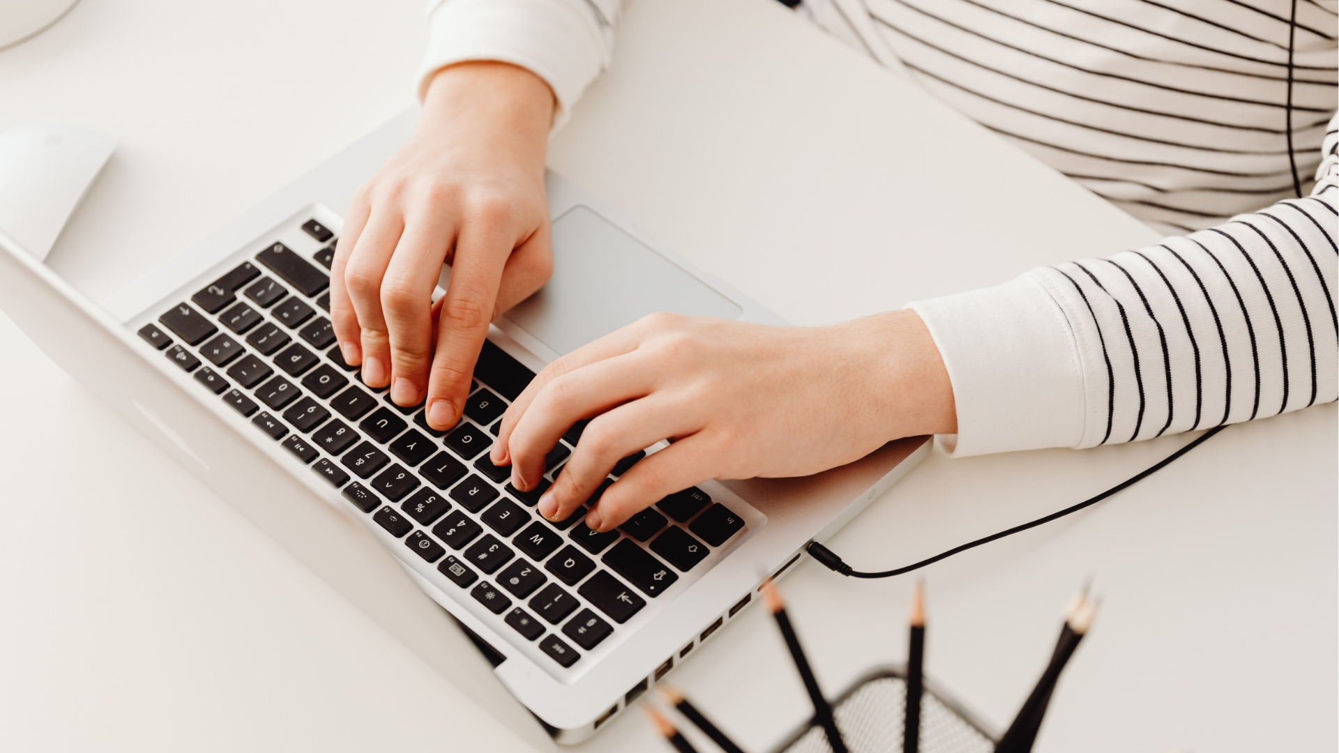 biurko elektryczne na wymiar