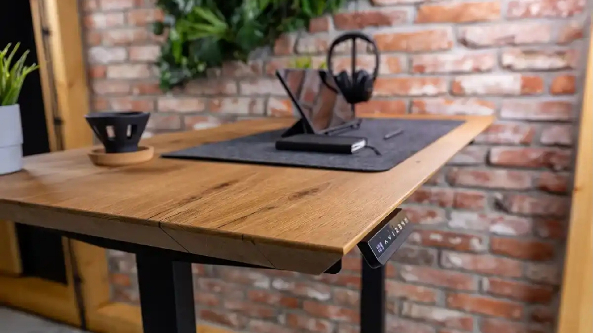 jak prawidłowo dobrać wysokość biurka